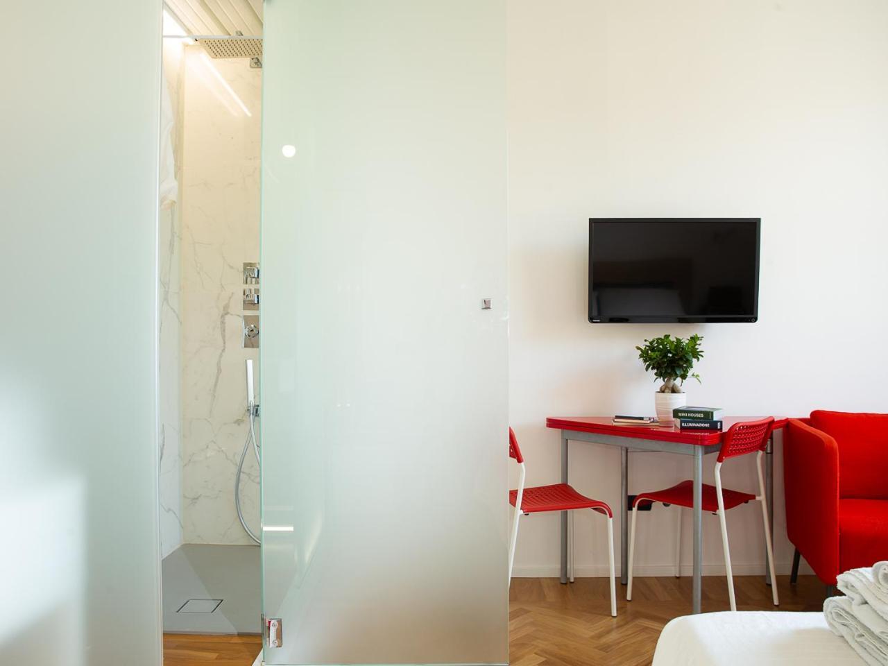 Room In Roma Isole Exteriör bild