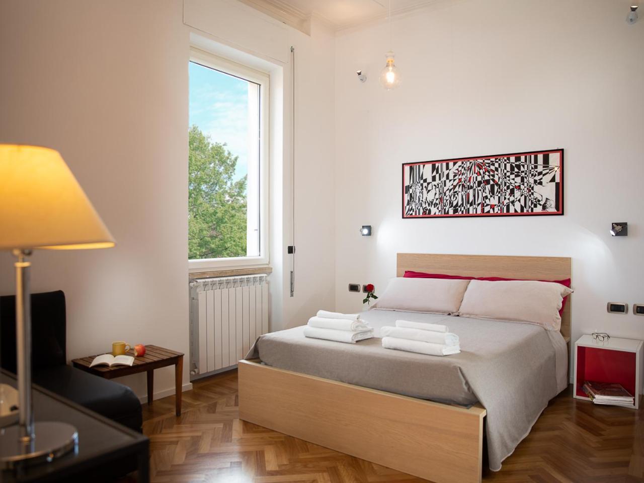 Room In Roma Isole Exteriör bild