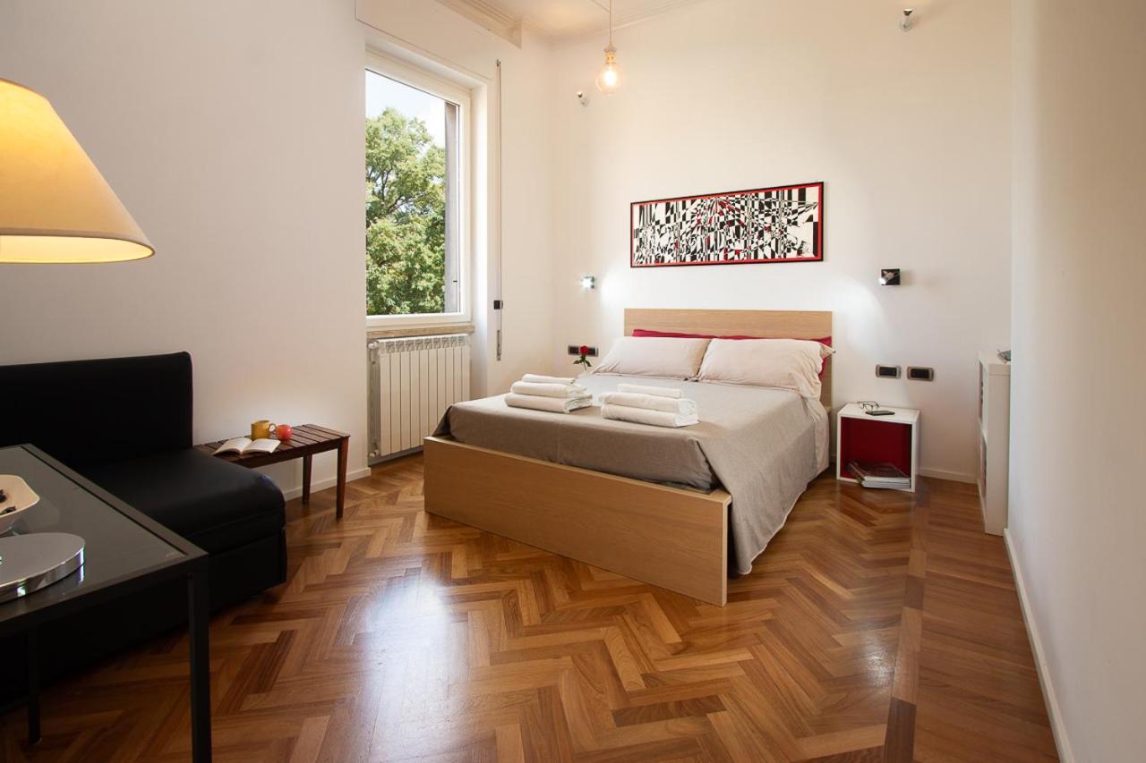 Room In Roma Isole Exteriör bild